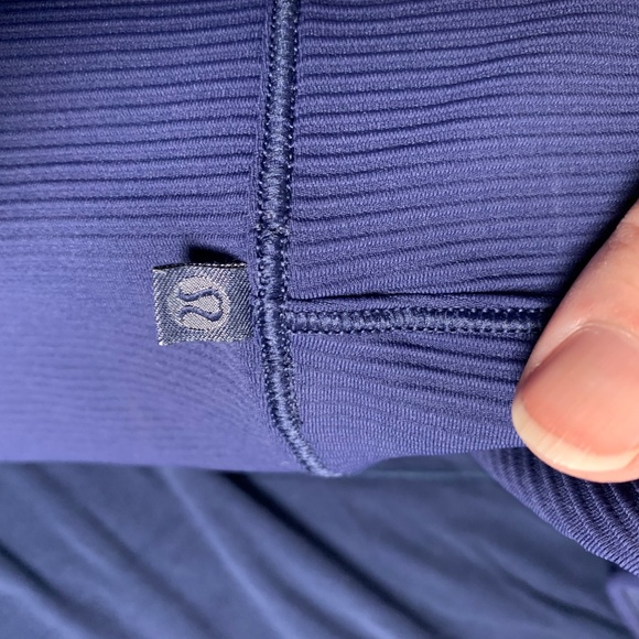 Lululemon 2pc Navy Blue top sports tank bra and shirt - Picture 4 of 14